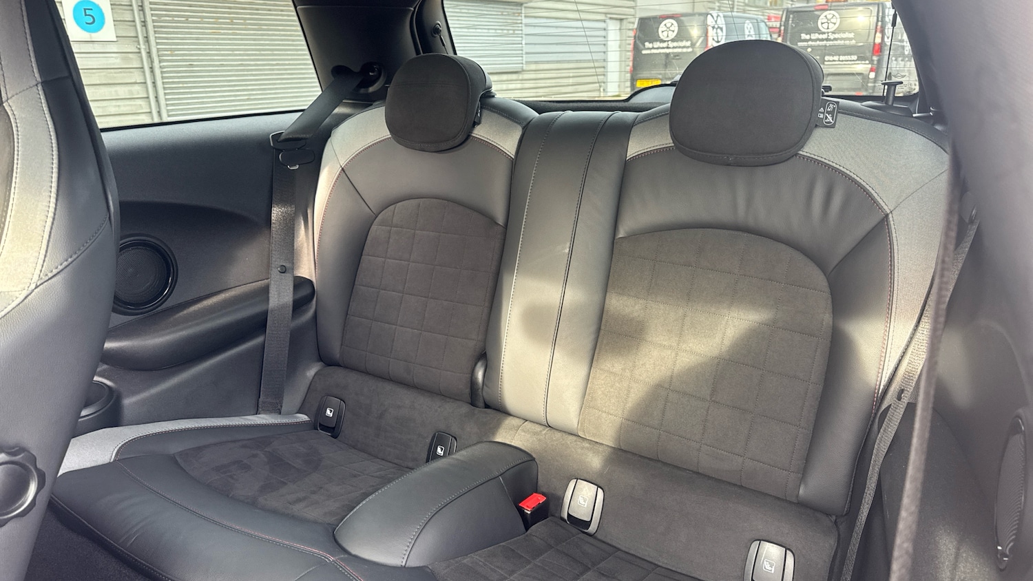 Used MINI Hatch 2022 for sale - 76504381: Photo 12