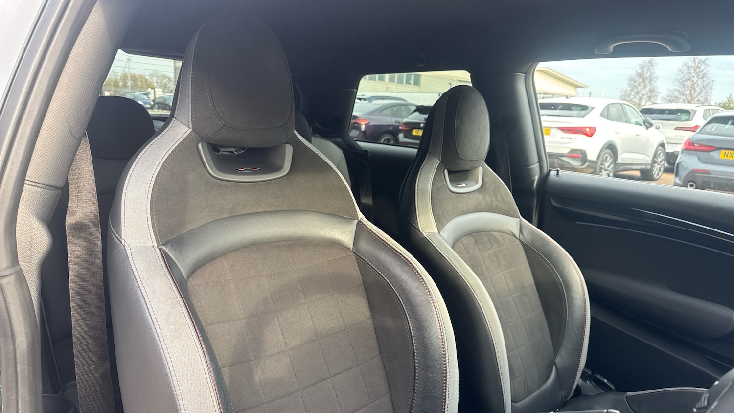 Used MINI Hatch 2022 for sale - 76504381: Photo 40