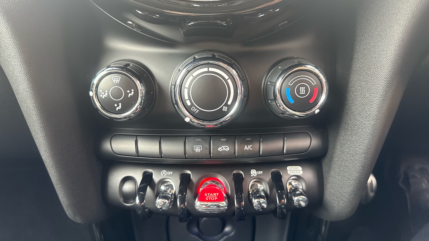 Used MINI Hatch 2022 for sale - 76504381: Photo 41