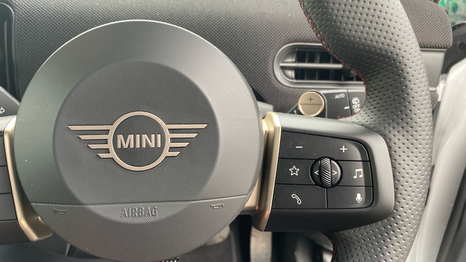 Used MINI Cooper 2025 for sale - 78176348: Photo 18