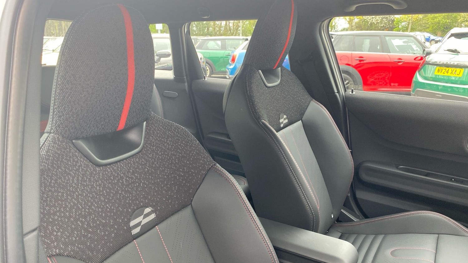 Used MINI Cooper 2025 for sale - 78176348: Photo 29