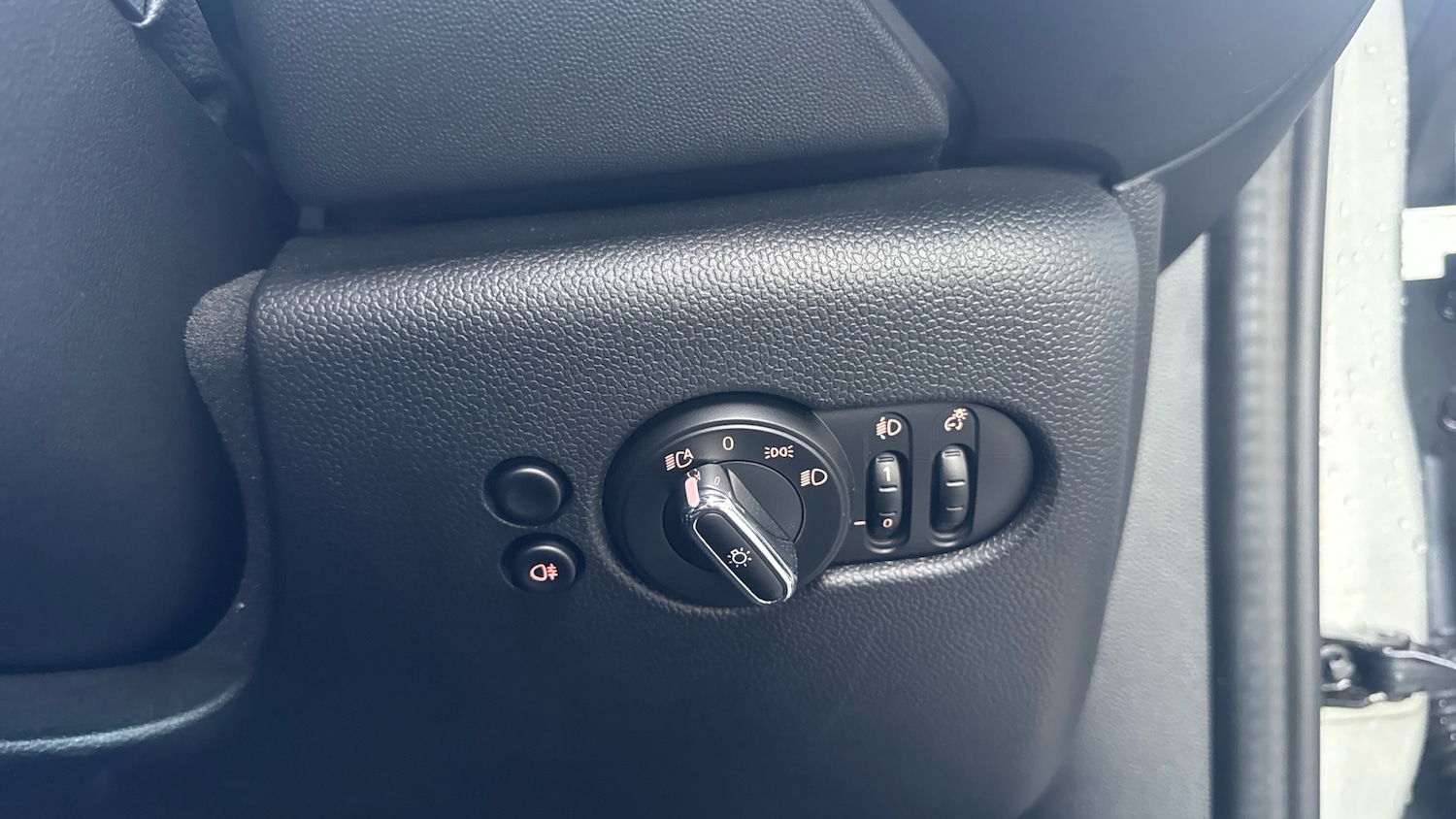 Used MINI Hatch 2024 for sale - 76968339: Photo 24