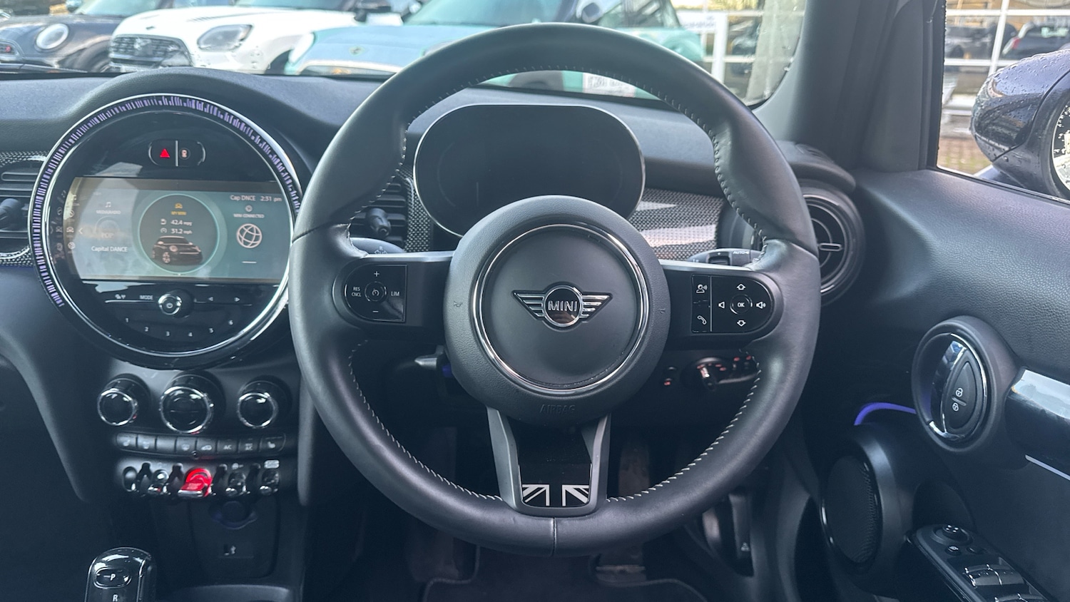 Used MINI Hatch 2024 for sale - 76968339: Photo 5