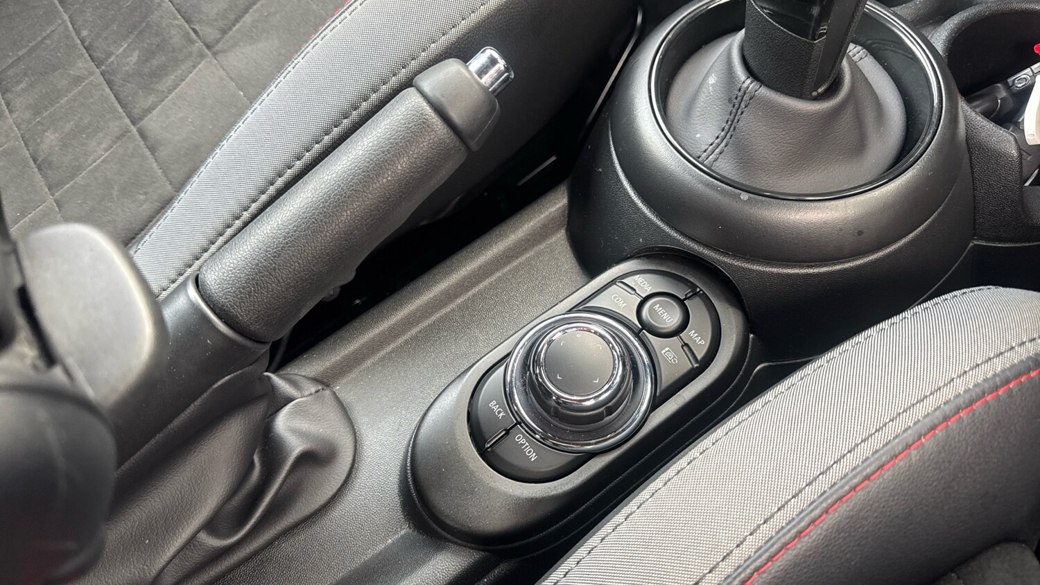 Used MINI Hatch 2023 for sale - 77589701: Photo 19