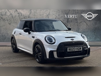 Used MINI Hatch 2023 for sale - 77589701: Photo