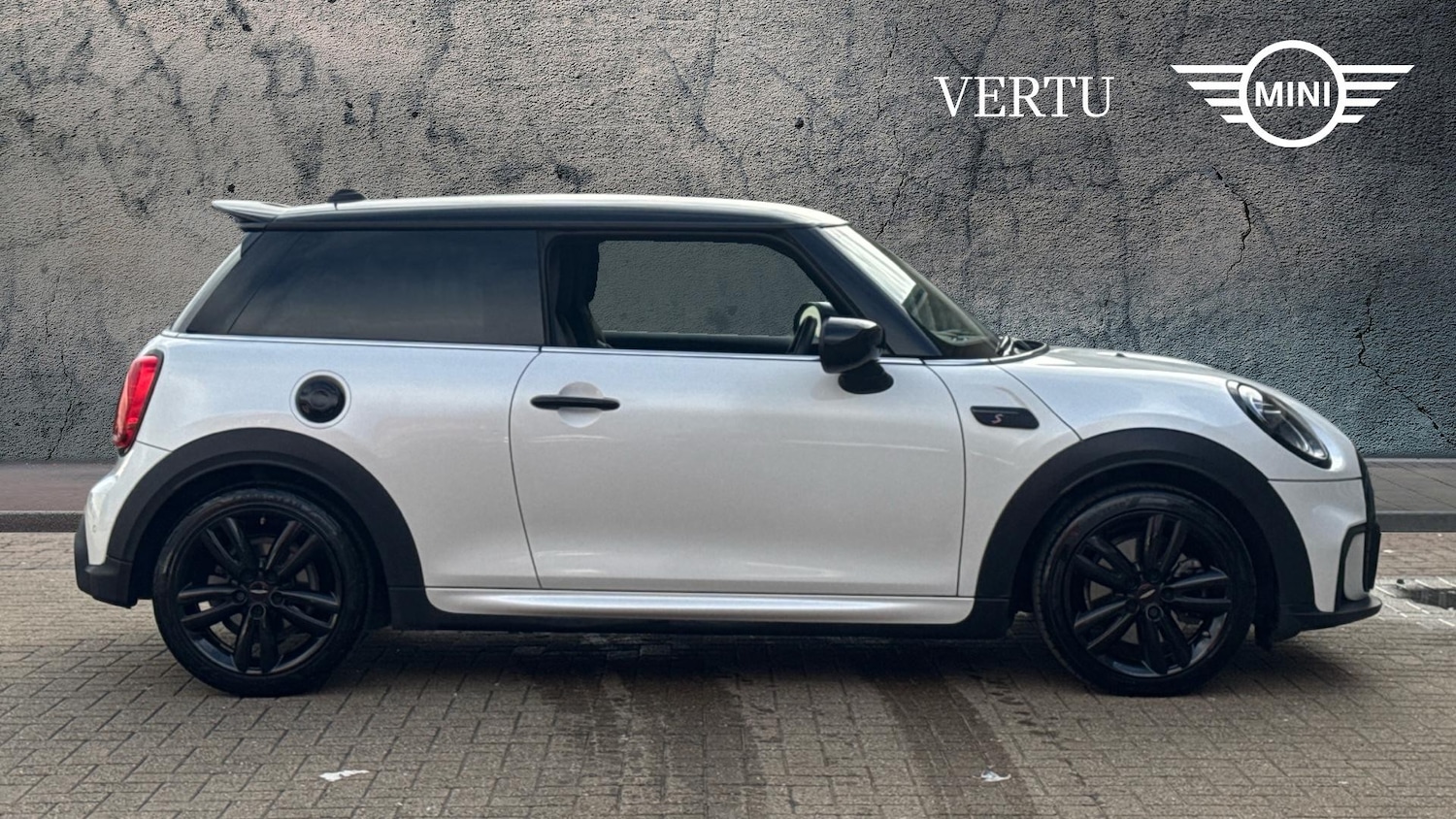 Used MINI Hatch 2023 for sale - 77589701: Photo 3