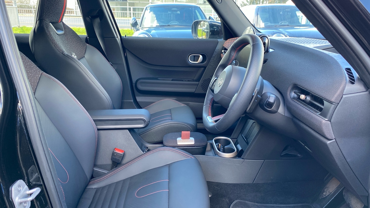 Used MINI Cooper 2025 for sale - 77898746: Photo 11