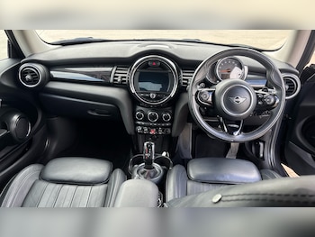 Used MINI Hatch 2019 for sale - 78325216: Photo