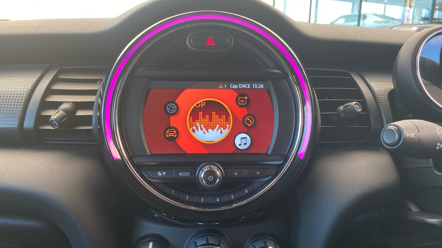 Used MINI Hatch 2019 for sale - 78109249: Photo 8