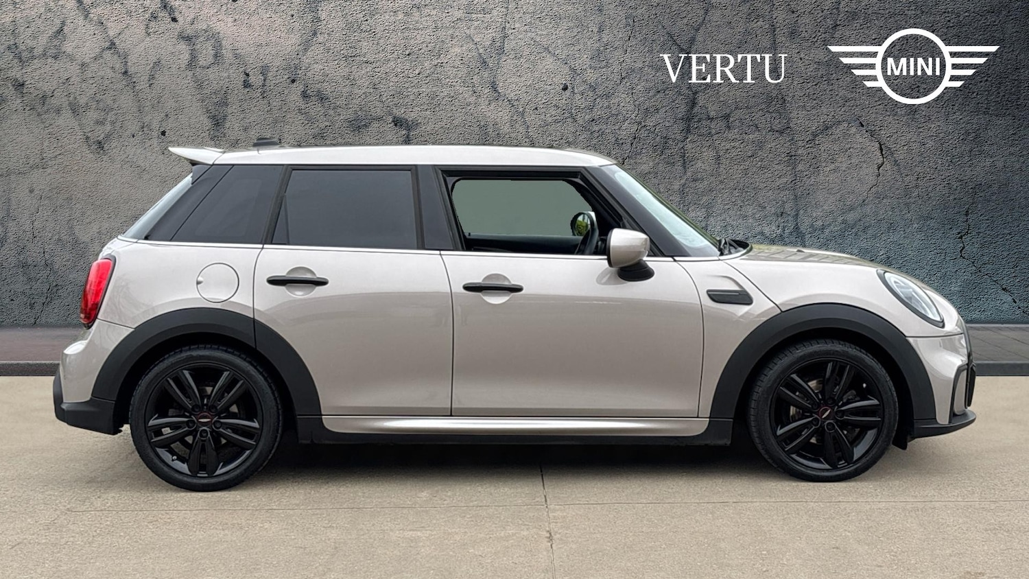 Used MINI Hatch 2022 for sale - 77044612: Photo 3