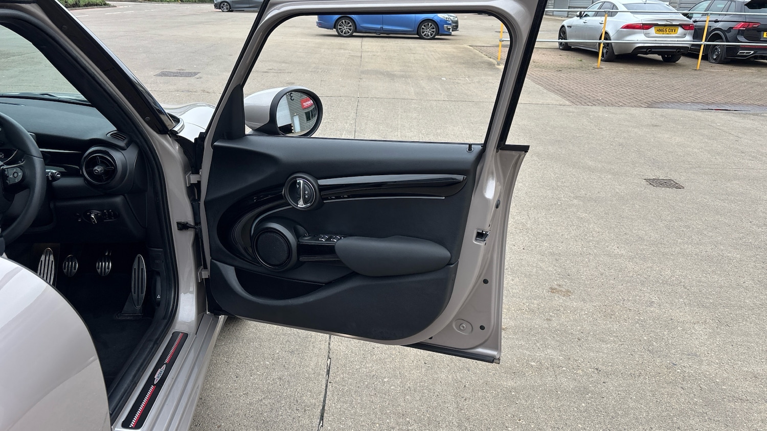 Used MINI Hatch 2022 for sale - 77044612: Photo 59