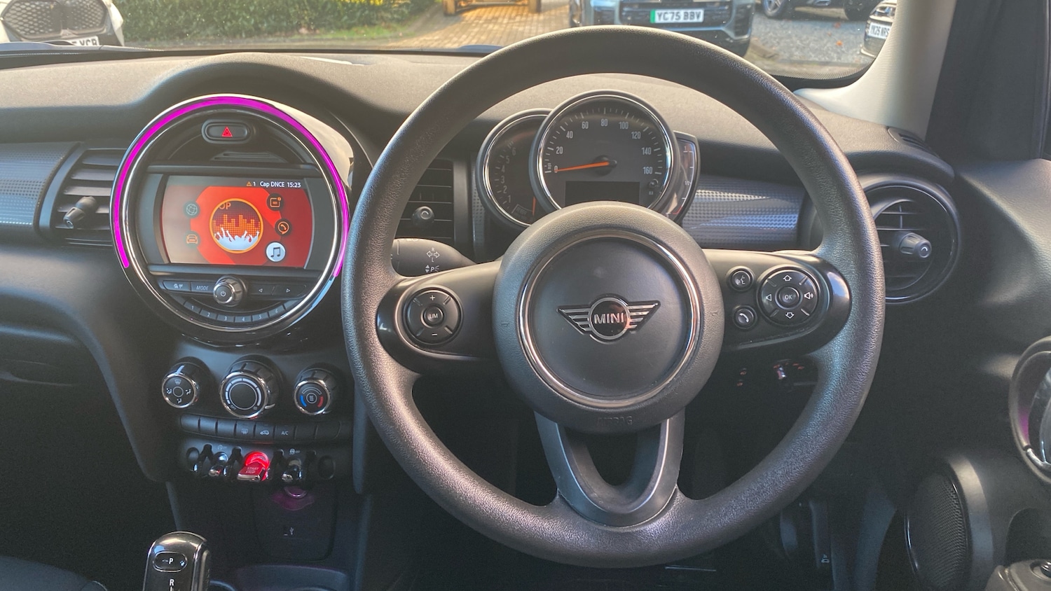 Used MINI Hatch 2019 for sale - 76637582: Photo 5