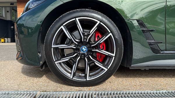 Used BMW i4 2022 for sale - 76281290: Photo 17