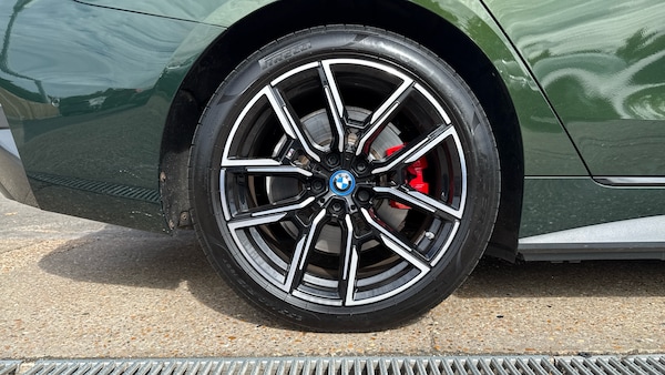 Used BMW i4 2022 for sale - 76281290: Photo 19