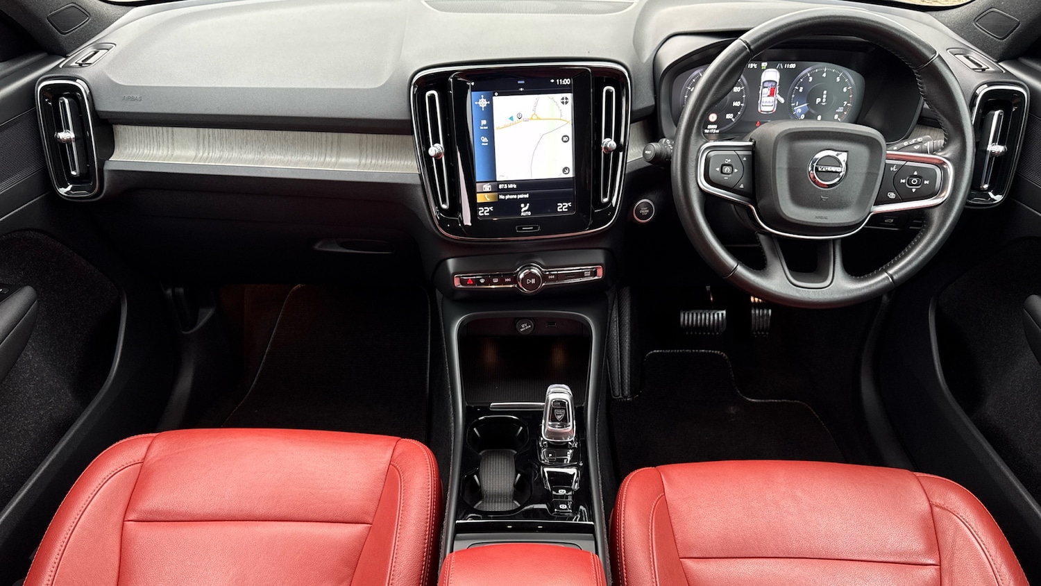 Used Volvo XC40 2021 for sale - 76821503: Photo 11