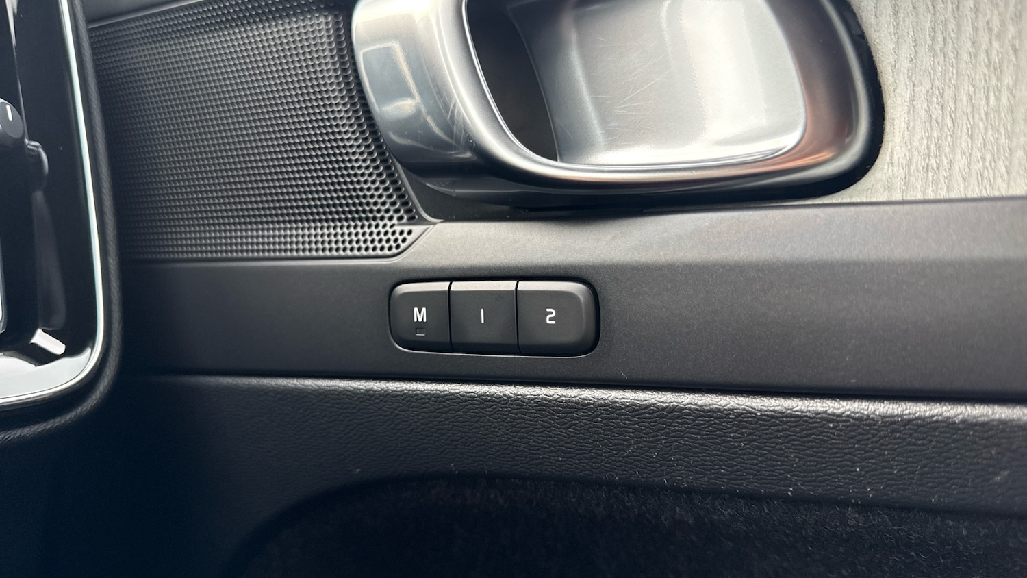 Used Volvo XC40 2021 for sale - 76821503: Photo 25