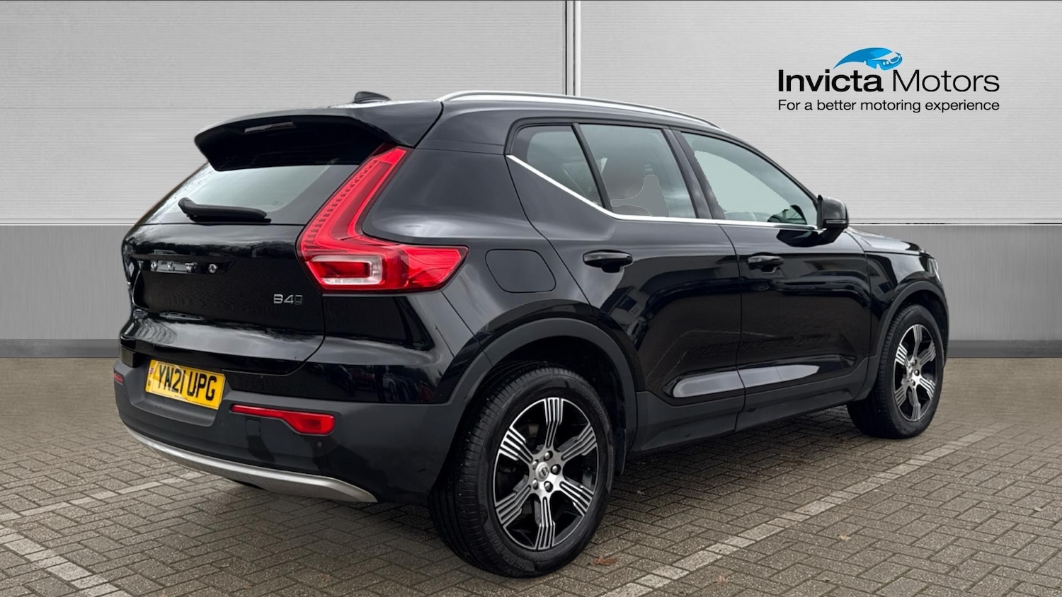 Used Volvo XC40 2021 for sale - 76821503: Photo 3