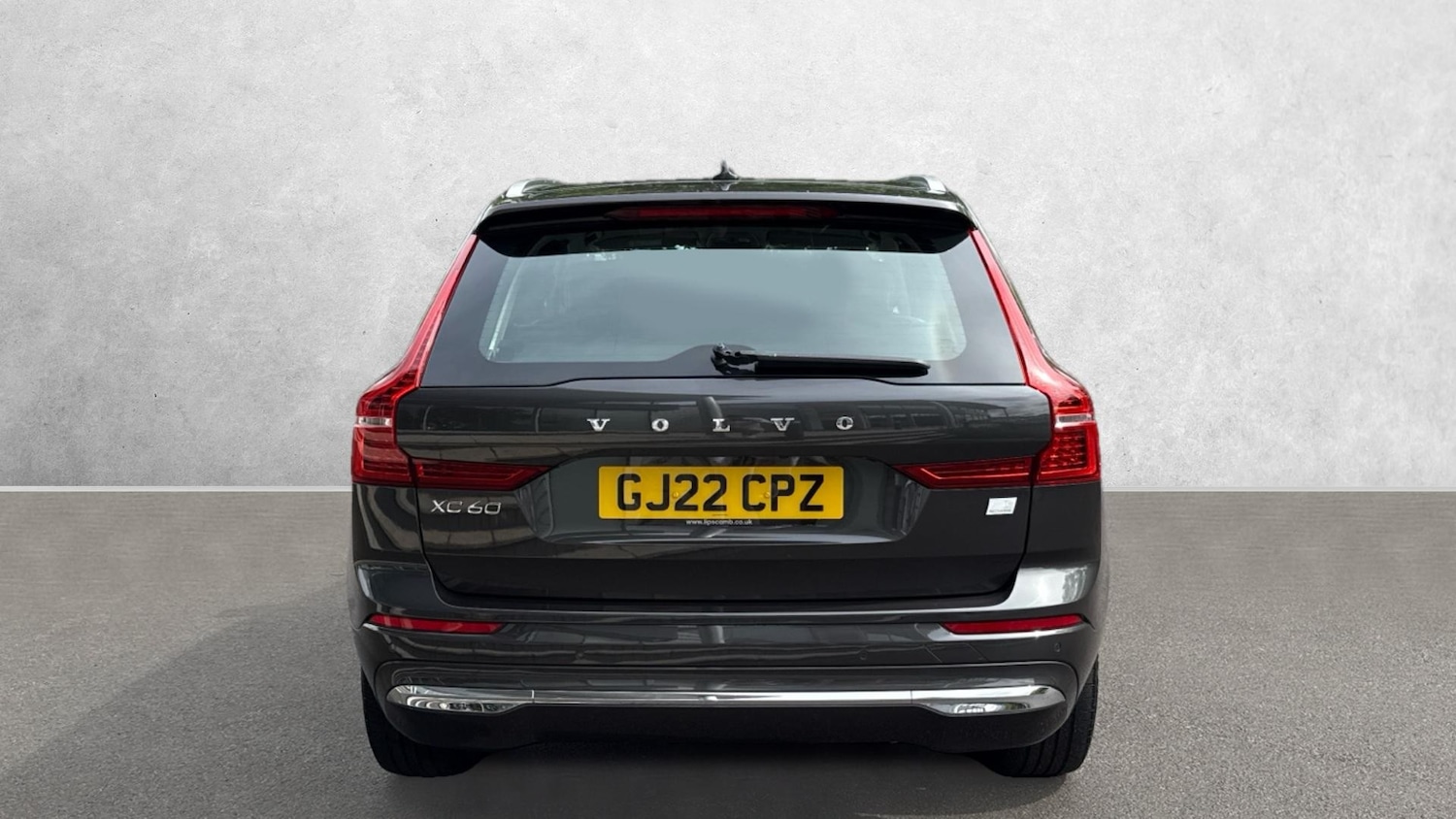 Used Volvo XC60 2022 for sale - 76470962: Photo 4