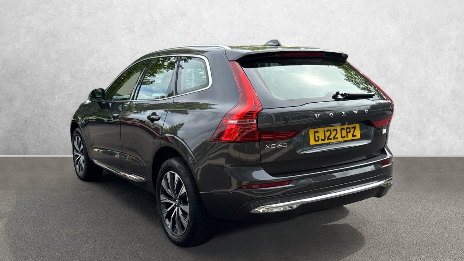 Used Volvo XC60 2022 for sale - 76470962: Photo 5