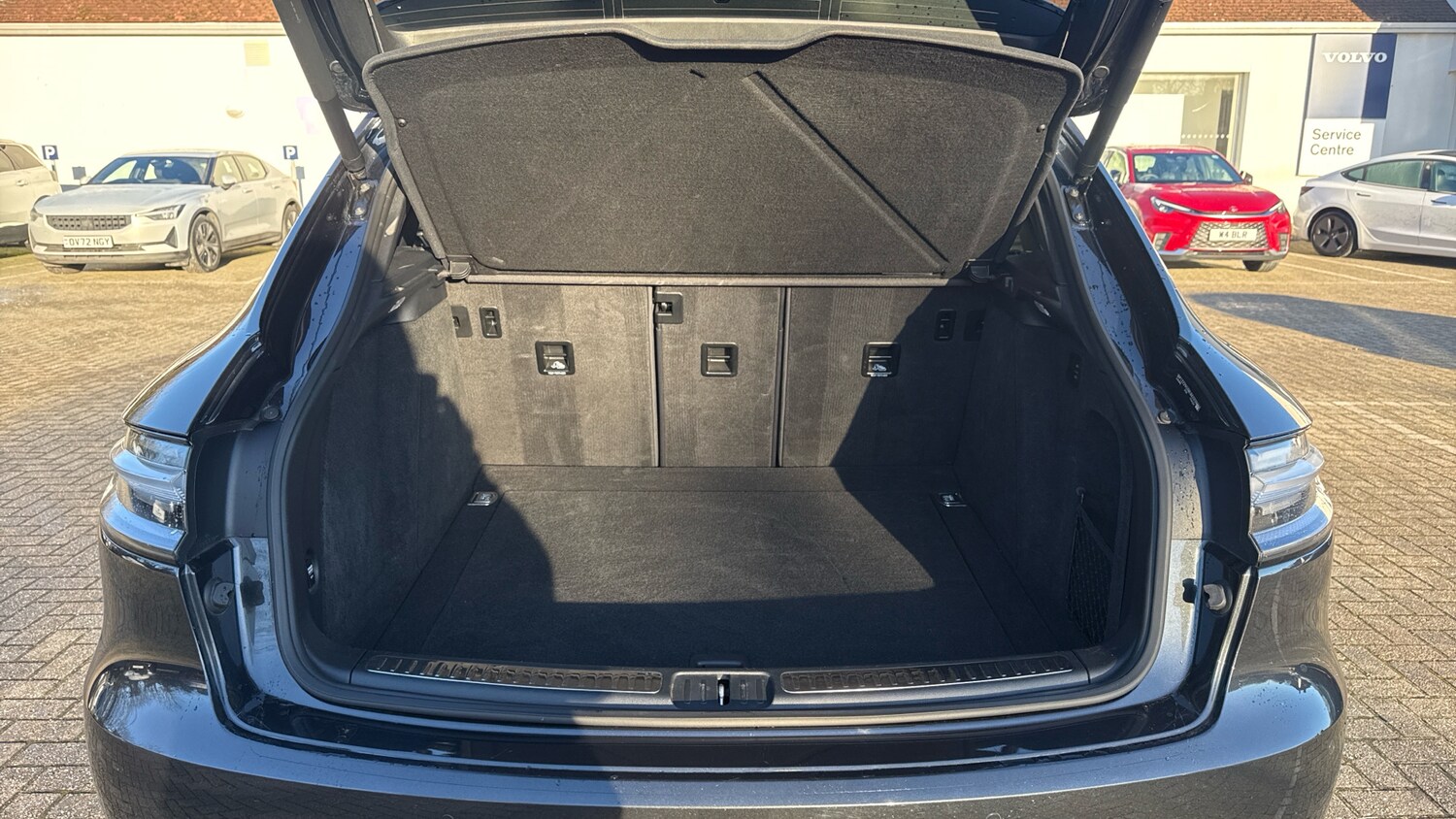 Used Porsche Macan 2021 for sale - 76963062: Photo 22