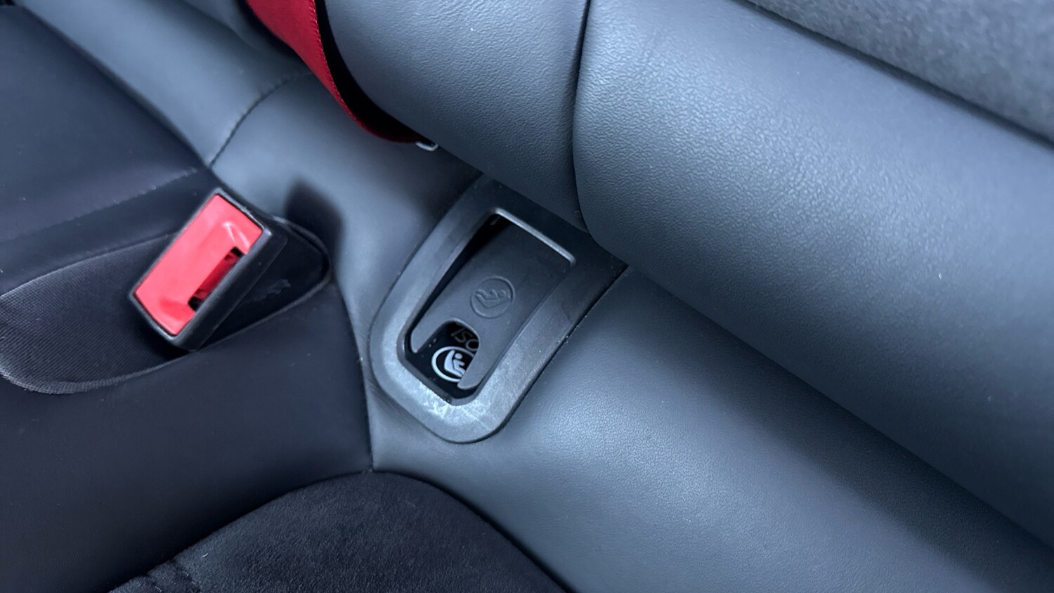 Used Porsche Macan 2021 for sale - 76963062: Photo 25