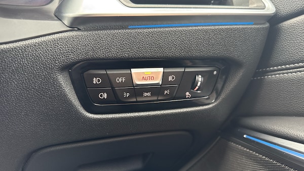 Used BMW 3 Series 2021 for sale - 76257889: Photo 25