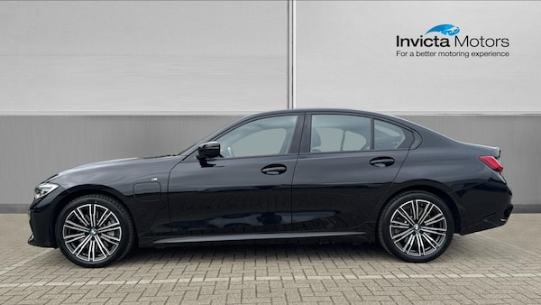 Used BMW 3 Series 2021 for sale - 76257889: Photo 6