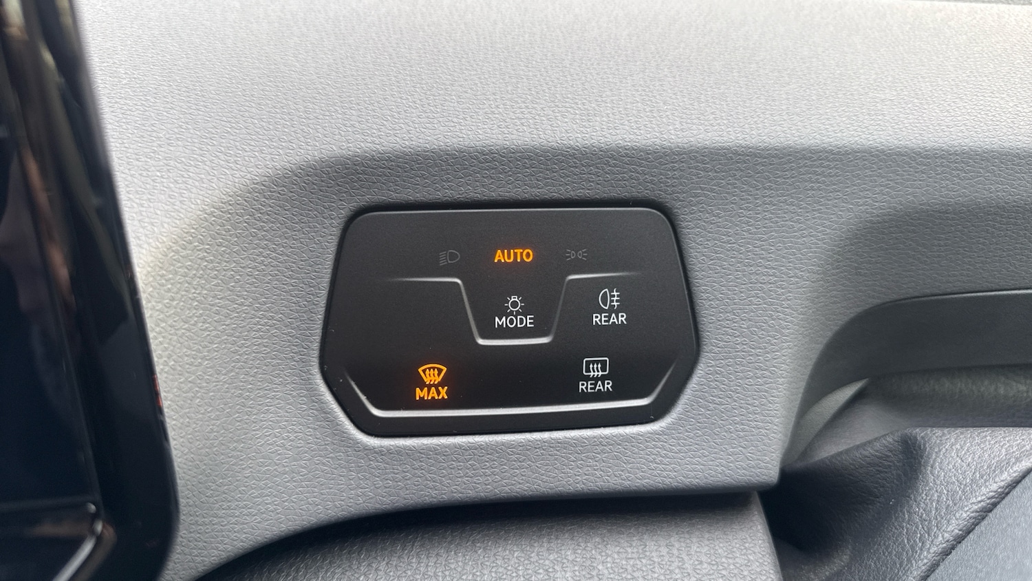 Used Volkswagen ID.3 for sale - 77370568: Photo 25