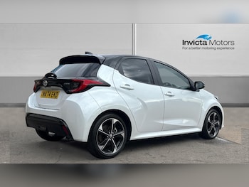 Used Toyota Yaris 2024 for sale - 78145926: Photo