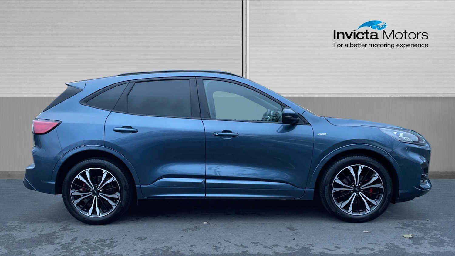 Used Ford Kuga 2022 for sale - 77329036: Photo 2