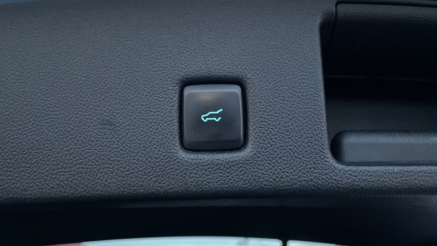 Used Ford Kuga 2022 for sale - 77329036: Photo 23