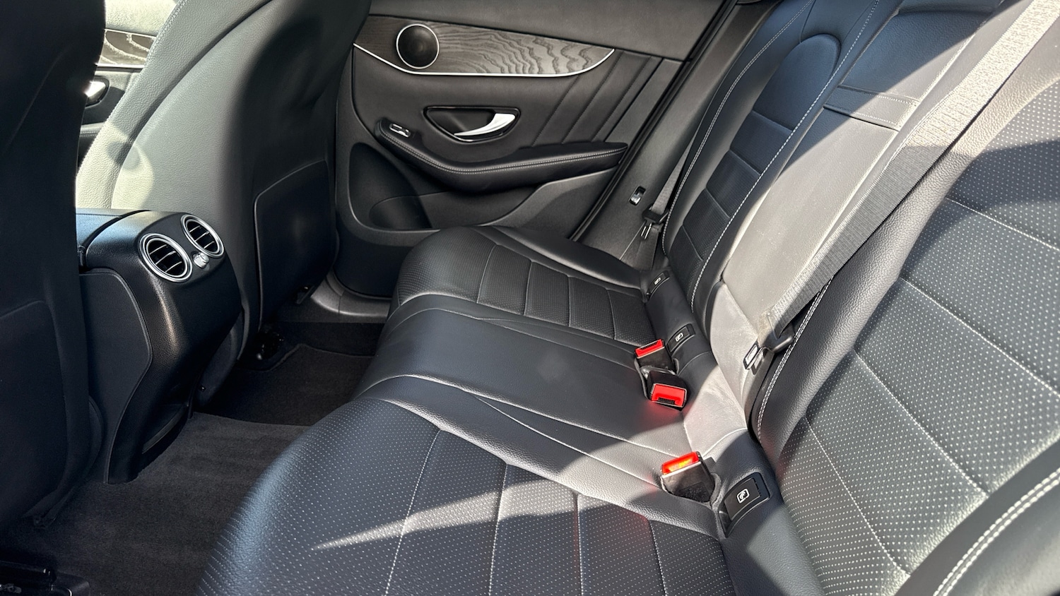 Used Mercedes-Benz GLC 2018 for sale - 76864093: Photo 14