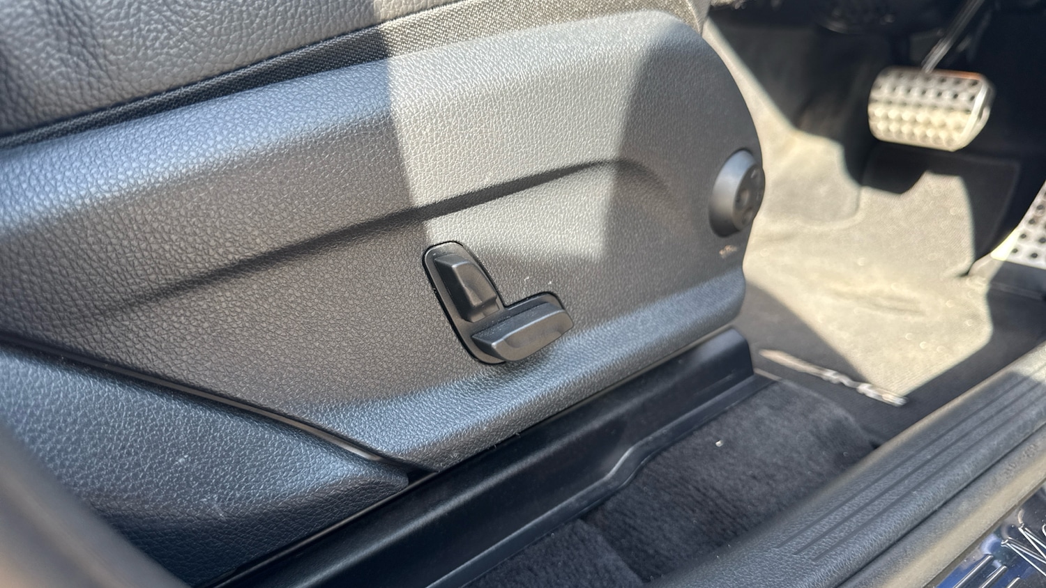 Used Mercedes-Benz GLC 2018 for sale - 76864093: Photo 24