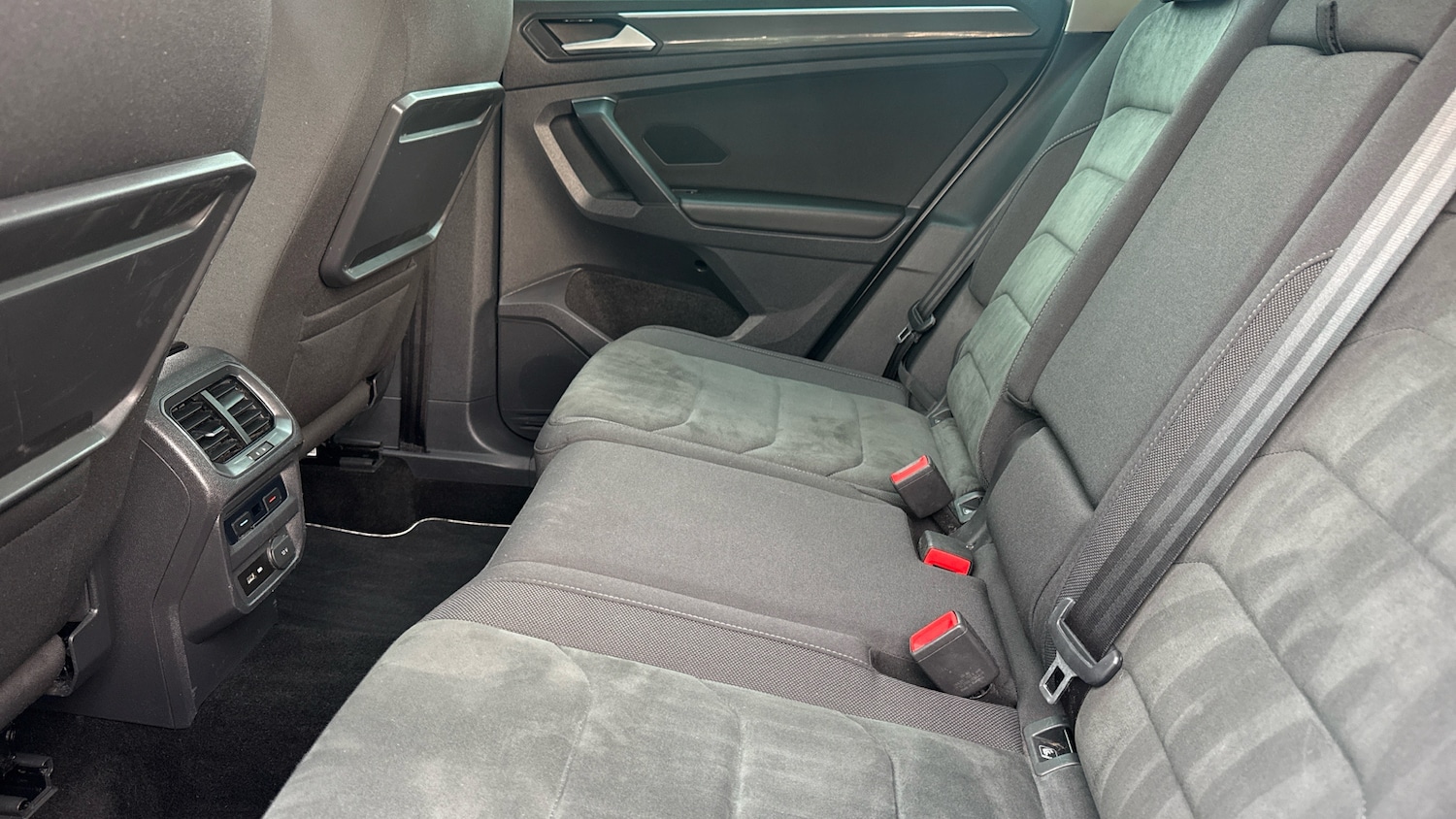 Used Volkswagen Tiguan 2020 for sale - 76106996: Photo 14