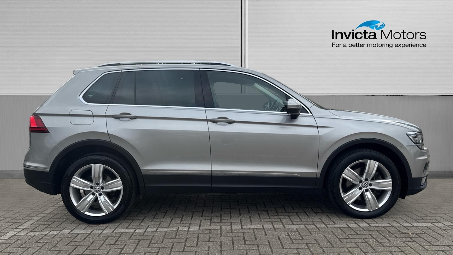 Used Volkswagen Tiguan 2020 for sale - 76106996: Photo 2