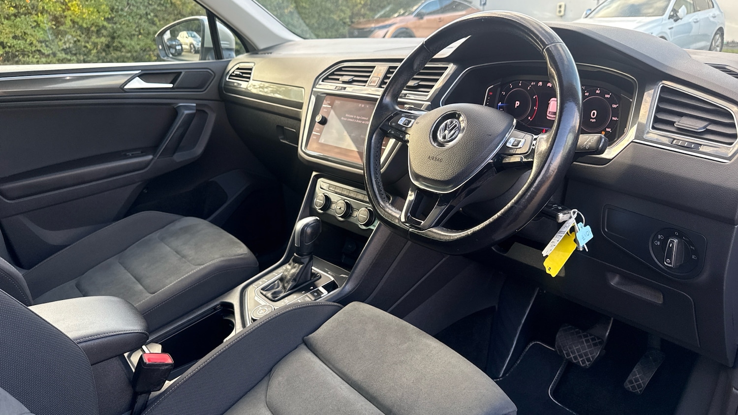 Used Volkswagen Tiguan 2020 for sale - 76106996: Photo 9