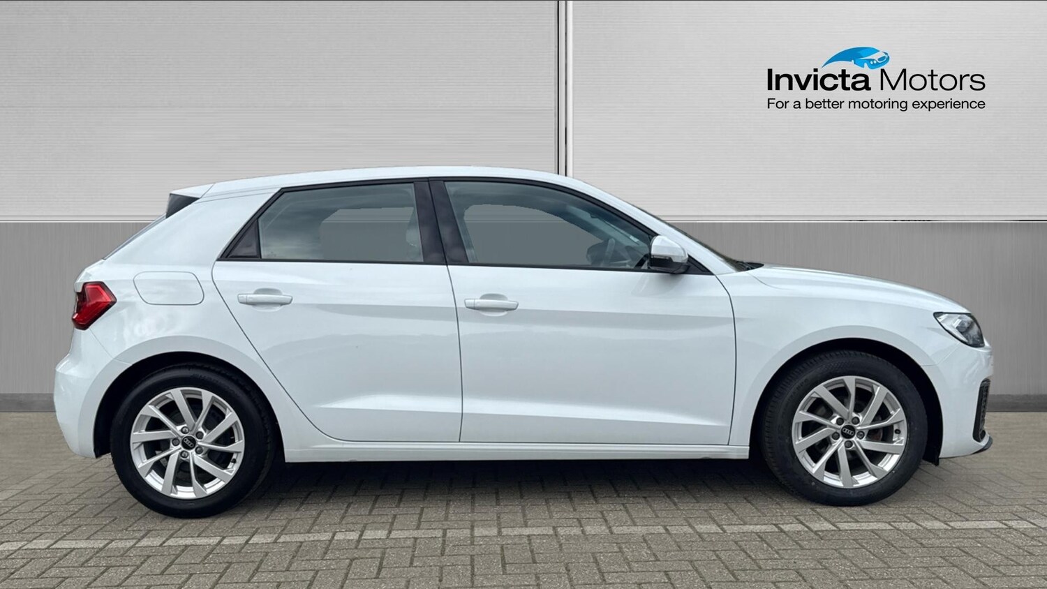 Used Audi A1 2023 for sale - 76164857: Photo 2