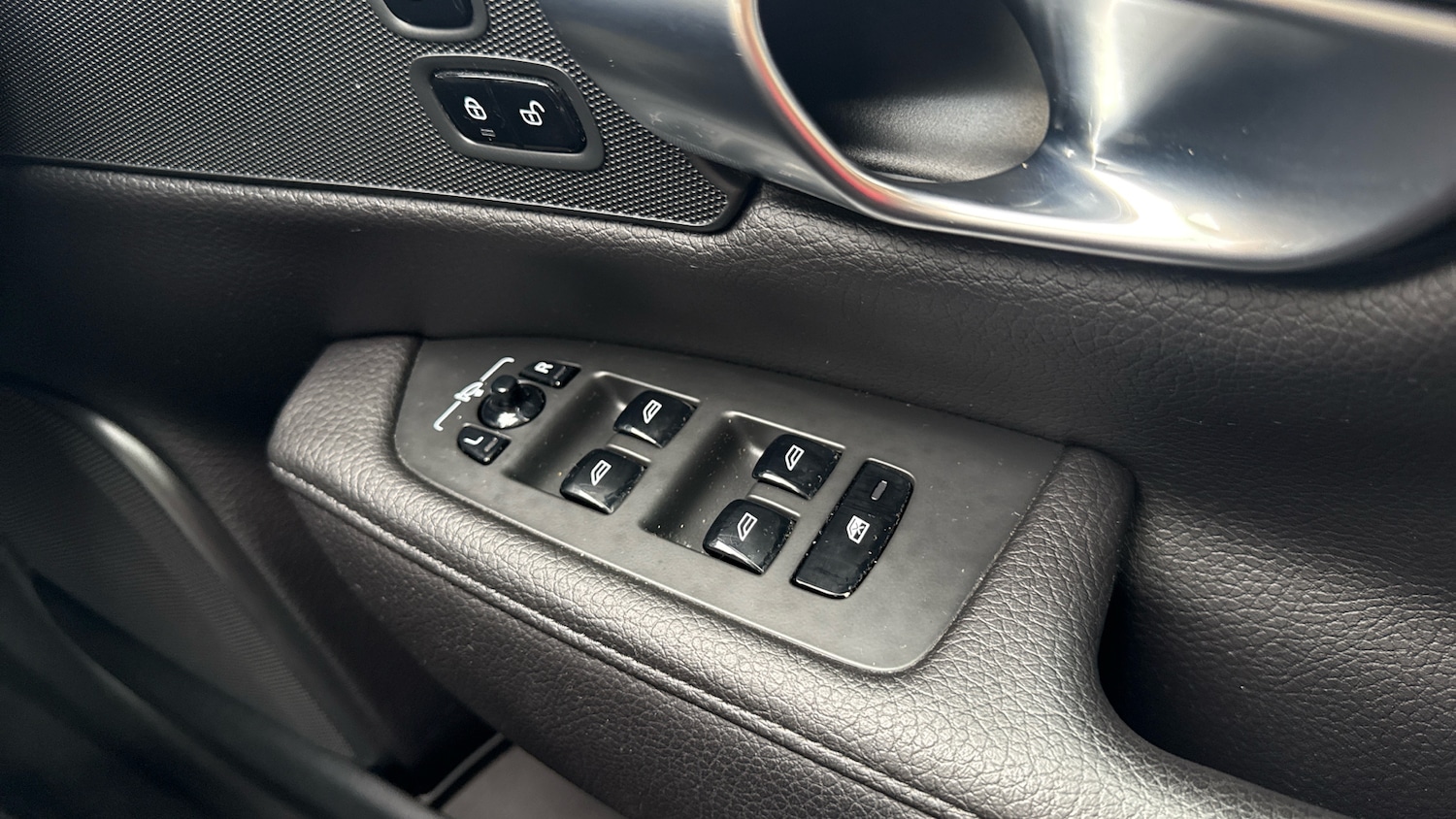 Used Volvo S90 2019 for sale - 78154737: Photo 25