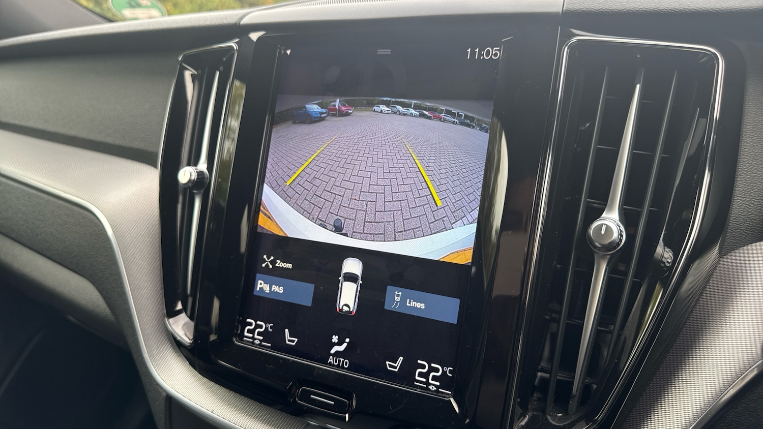 Used Volvo XC60 2021 for sale - 76186962: Photo 6