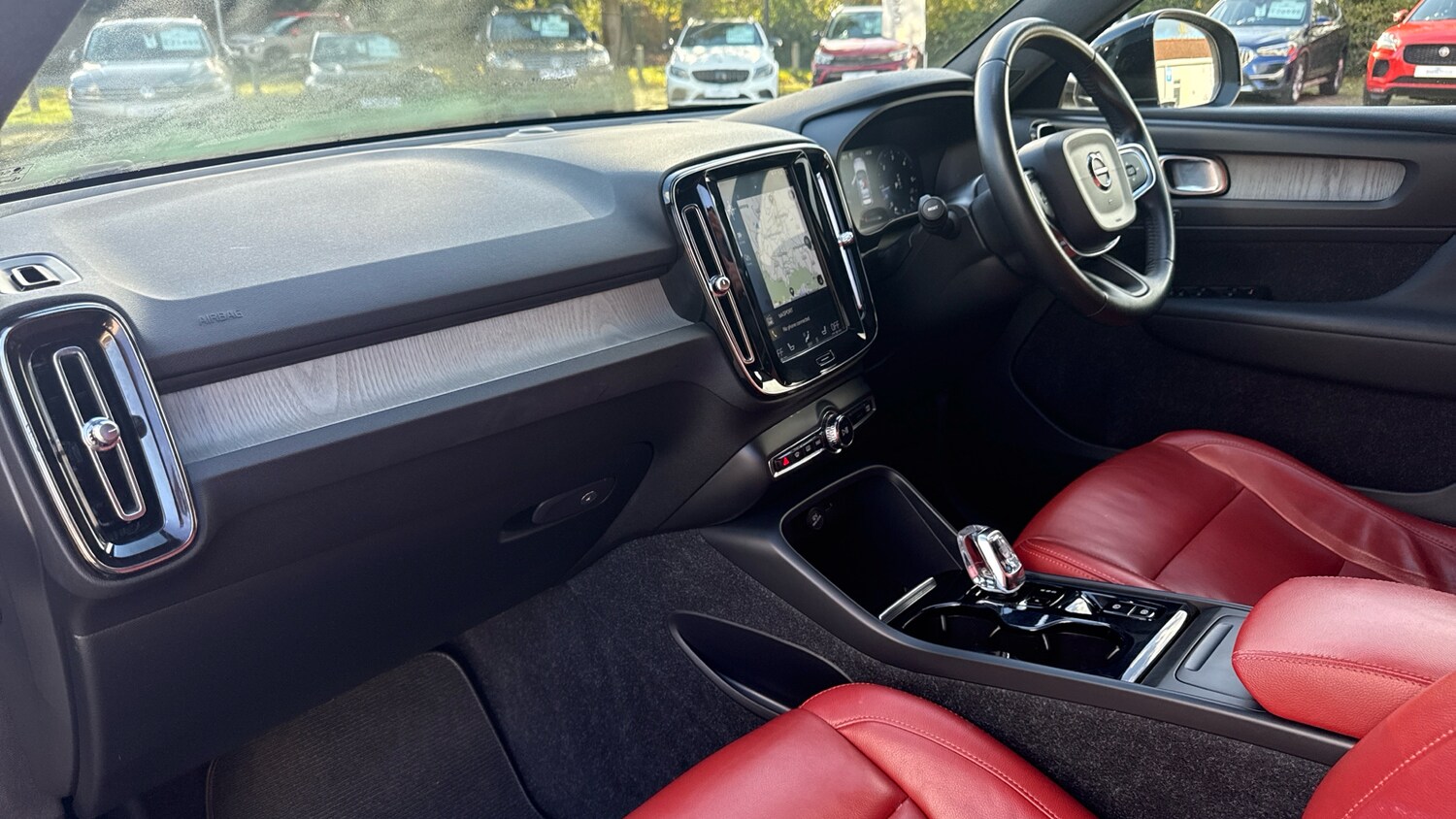 Used Volvo XC40 2019 for sale - 76324888: Photo 10