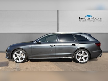 Used Audi A4 2022 for sale - 79130485: Photo