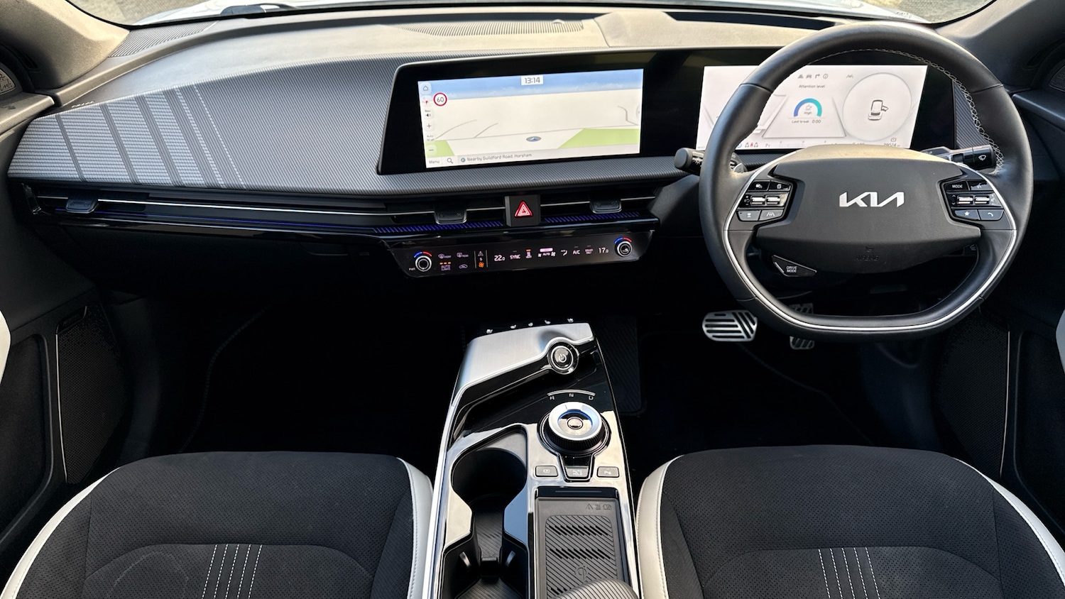 Used Kia EV6 2023 for sale - 77028193: Photo 11