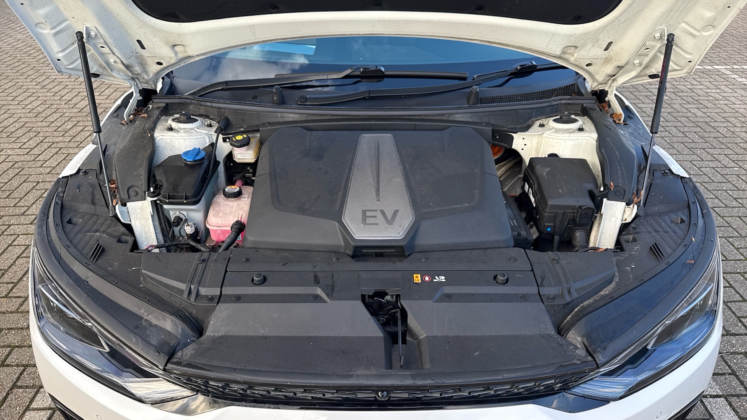 Used Kia EV6 2023 for sale - 77028193: Photo 16