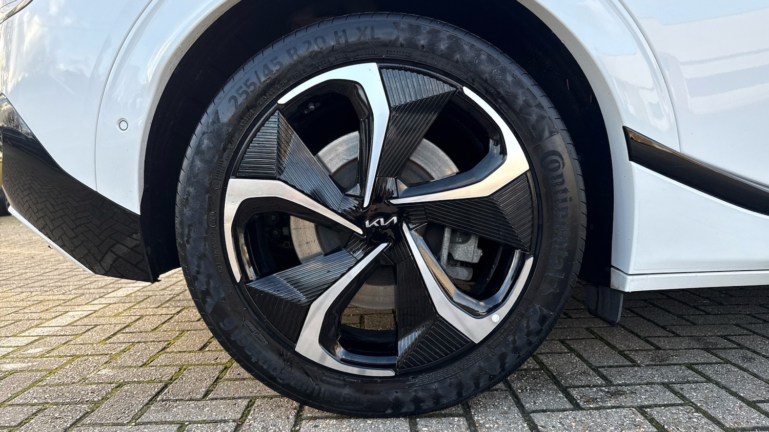 Used Kia EV6 2023 for sale - 77028193: Photo 19