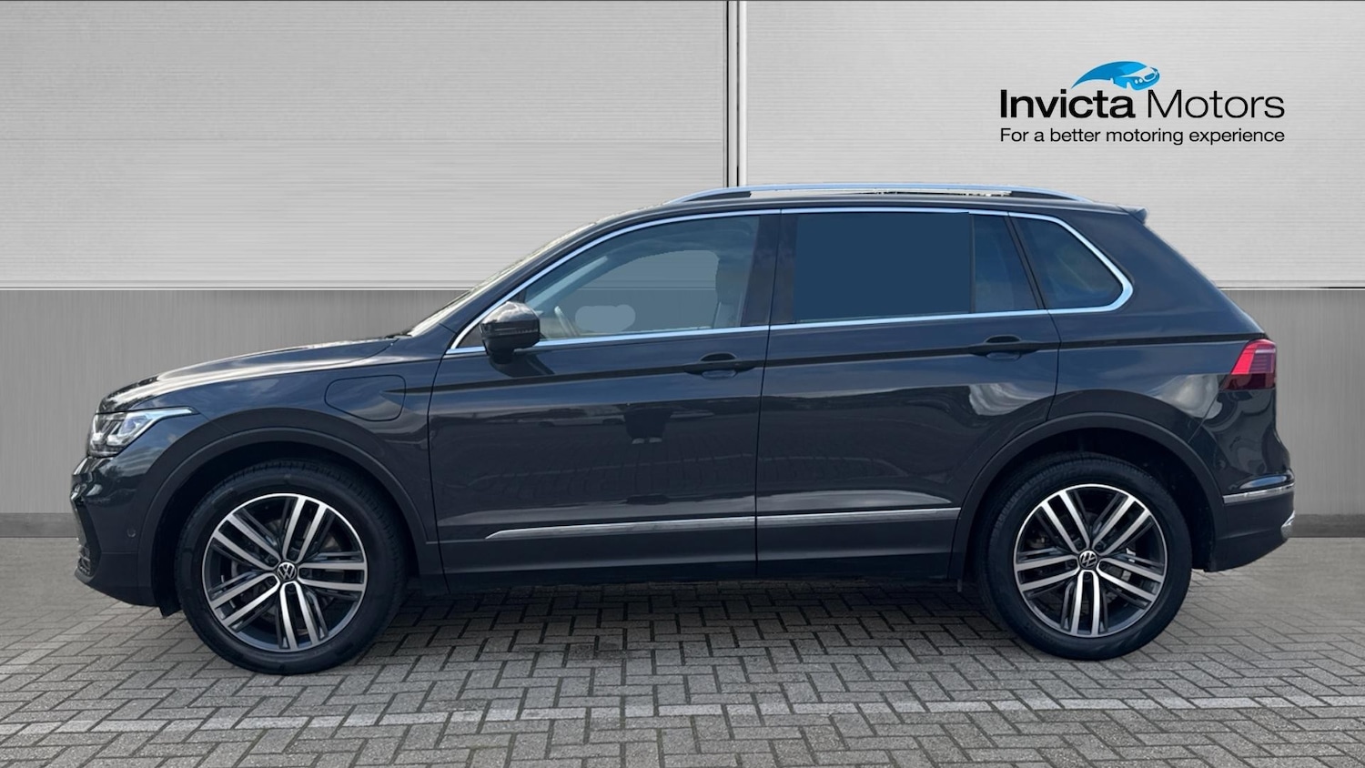 Used Volkswagen Tiguan 2023 for sale - 76281310: Photo 6