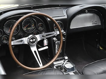 Used Chevrolet Corvette 1966 for sale - 75585988: Photo