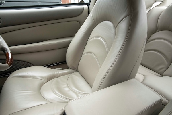 Used Jaguar XKR 2001 for sale - 75398161: Photo 11