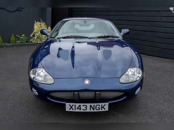 Used Jaguar XKR 2001 for sale - 75398161: Photo