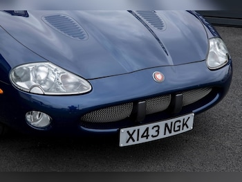 Used Jaguar XKR 2001 for sale - 75398161: Photo