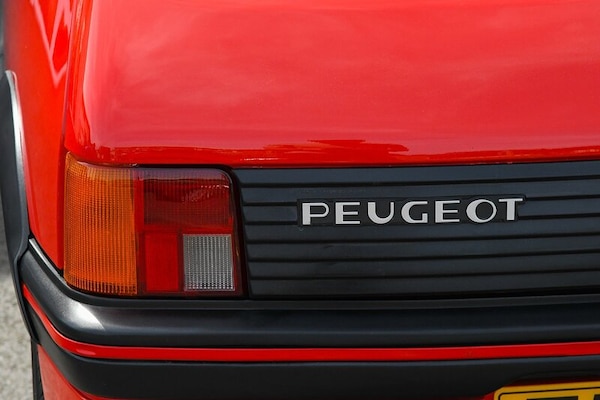 Used Peugeot 205 1988 for sale - 74580419: Photo 15